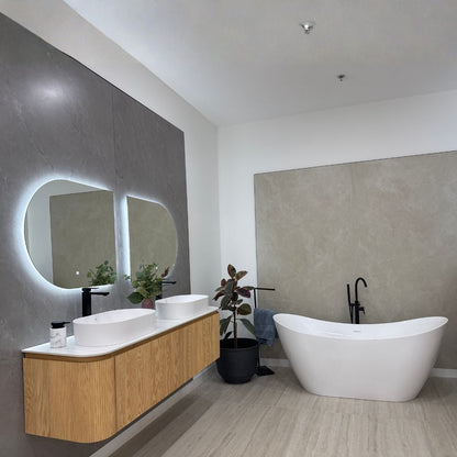 CAPRI dual resin basin and natural oak detail