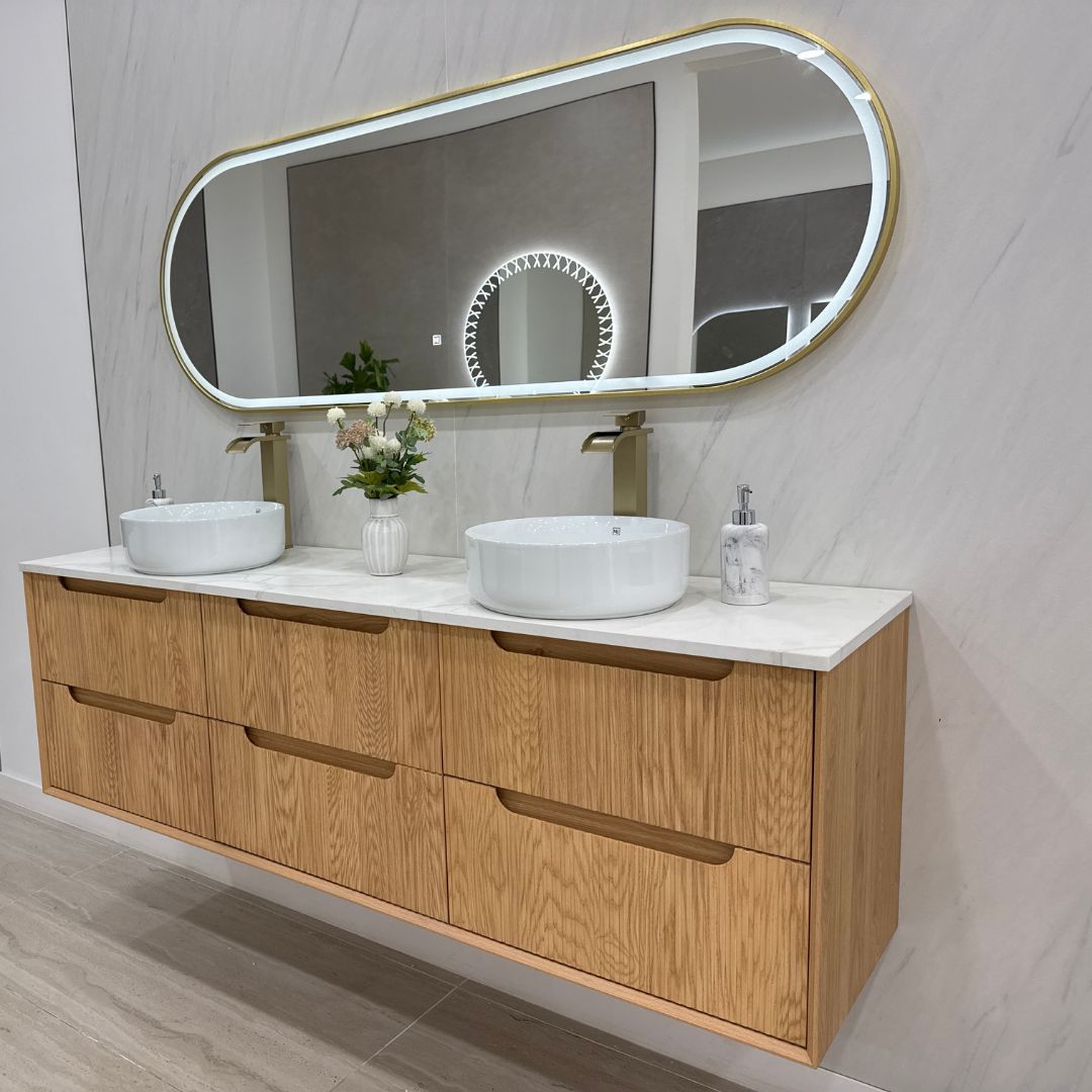 MALDIVES vanity with glossy ceramic basin and Orbit LED mirror