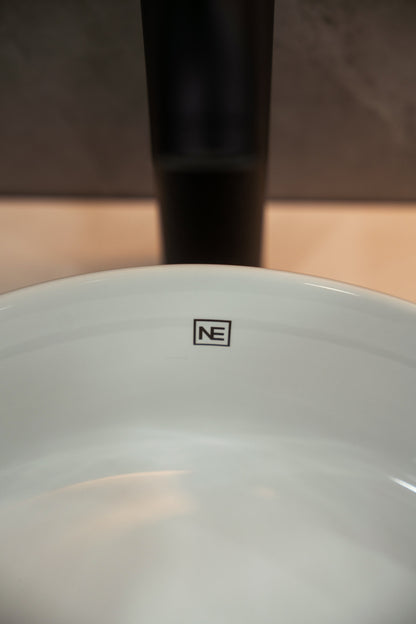MALIBU fluted ceramic basin detail