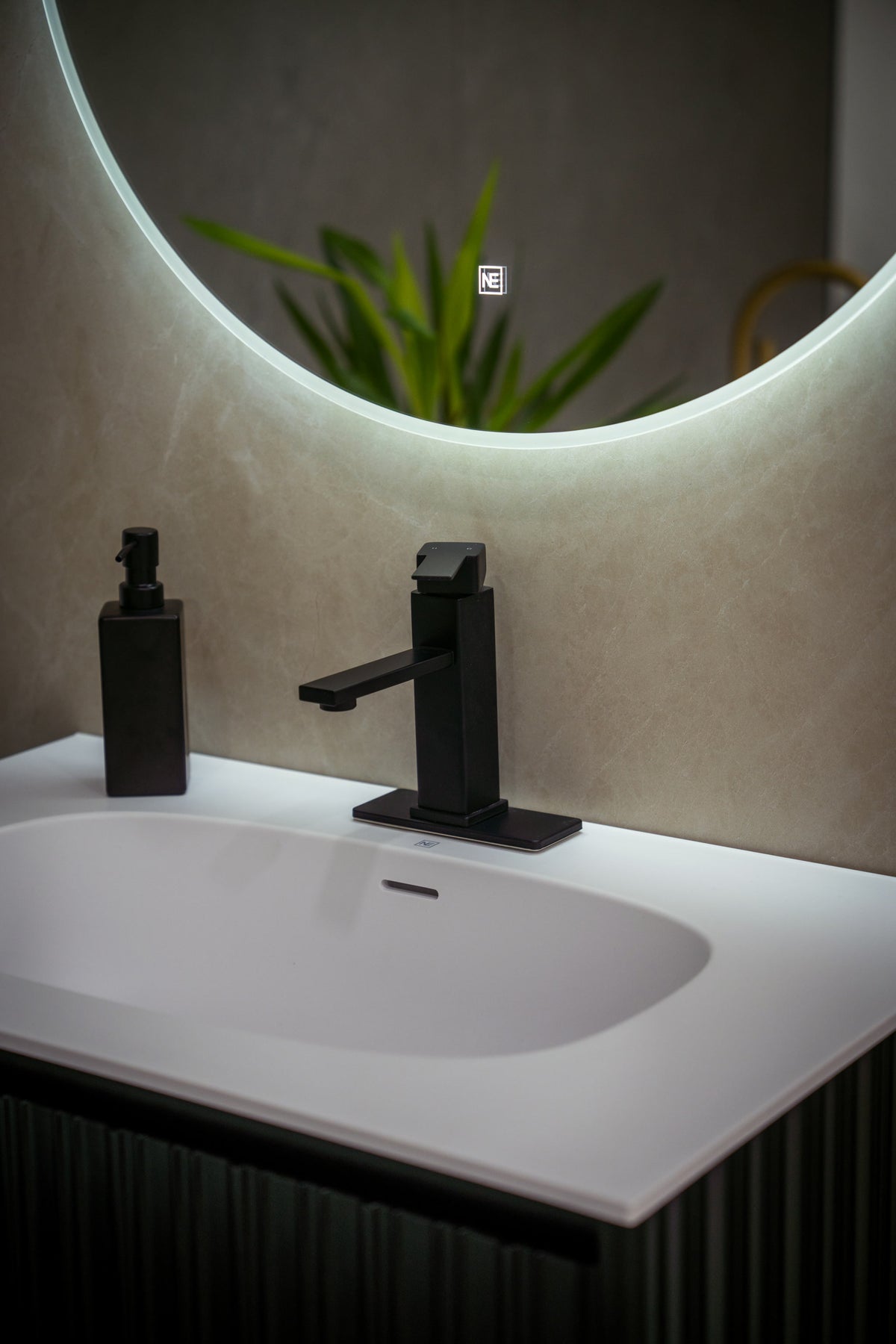 MONACO matte white sink and countertop detail
